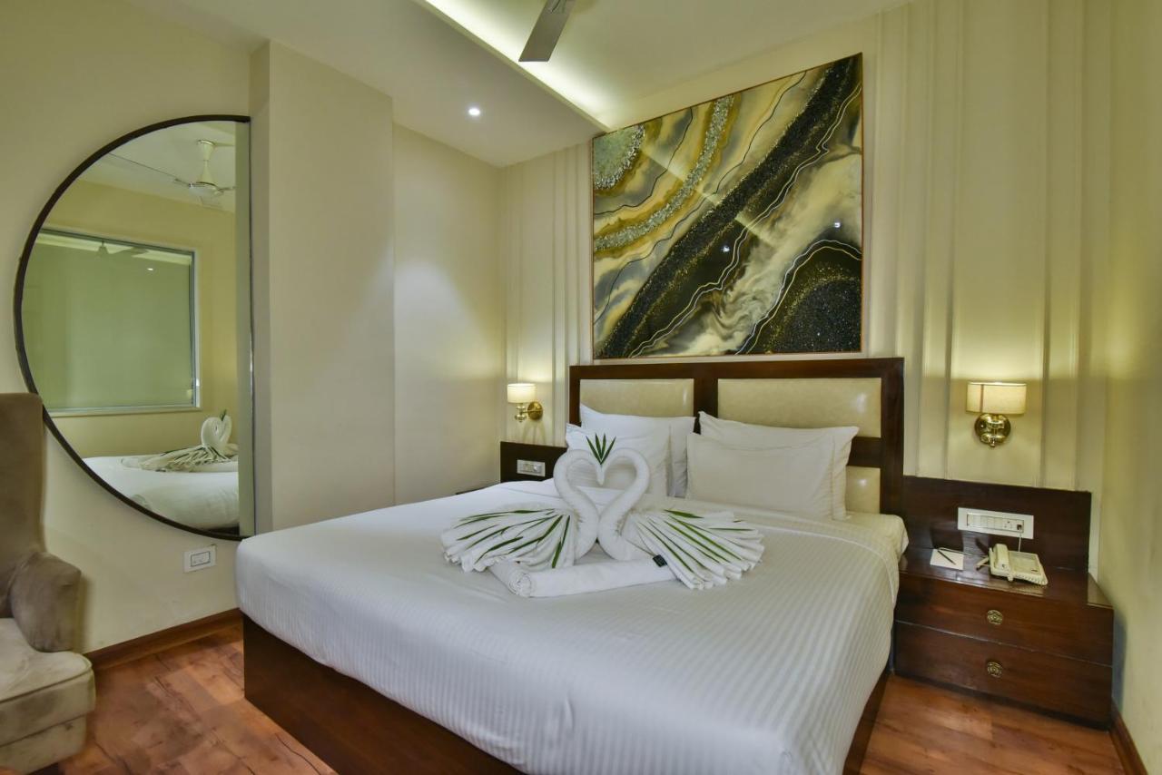 Hotel Br Grand With Nimo Club Amritsar -5 Mint From Golden Temple Екстериор снимка