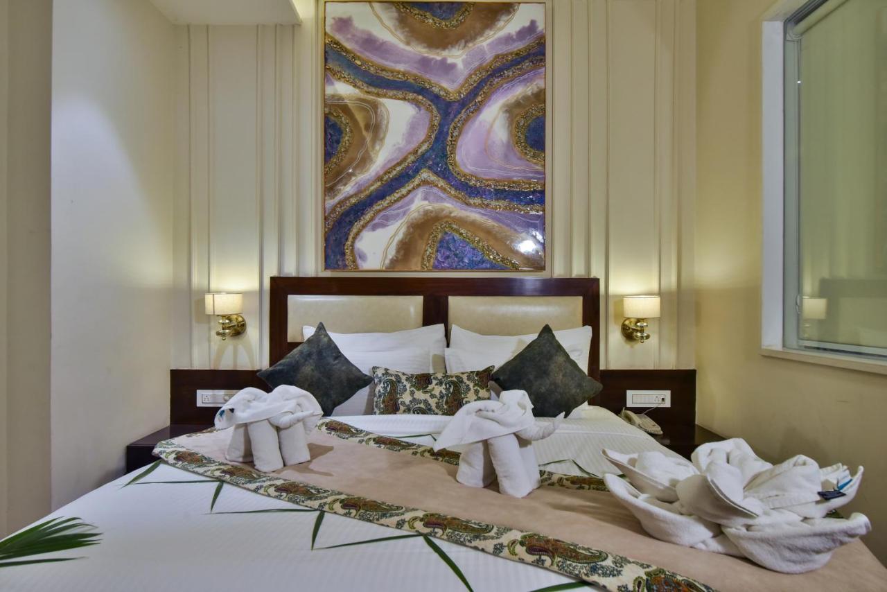 Hotel Br Grand With Nimo Club Amritsar -5 Mint From Golden Temple Екстериор снимка