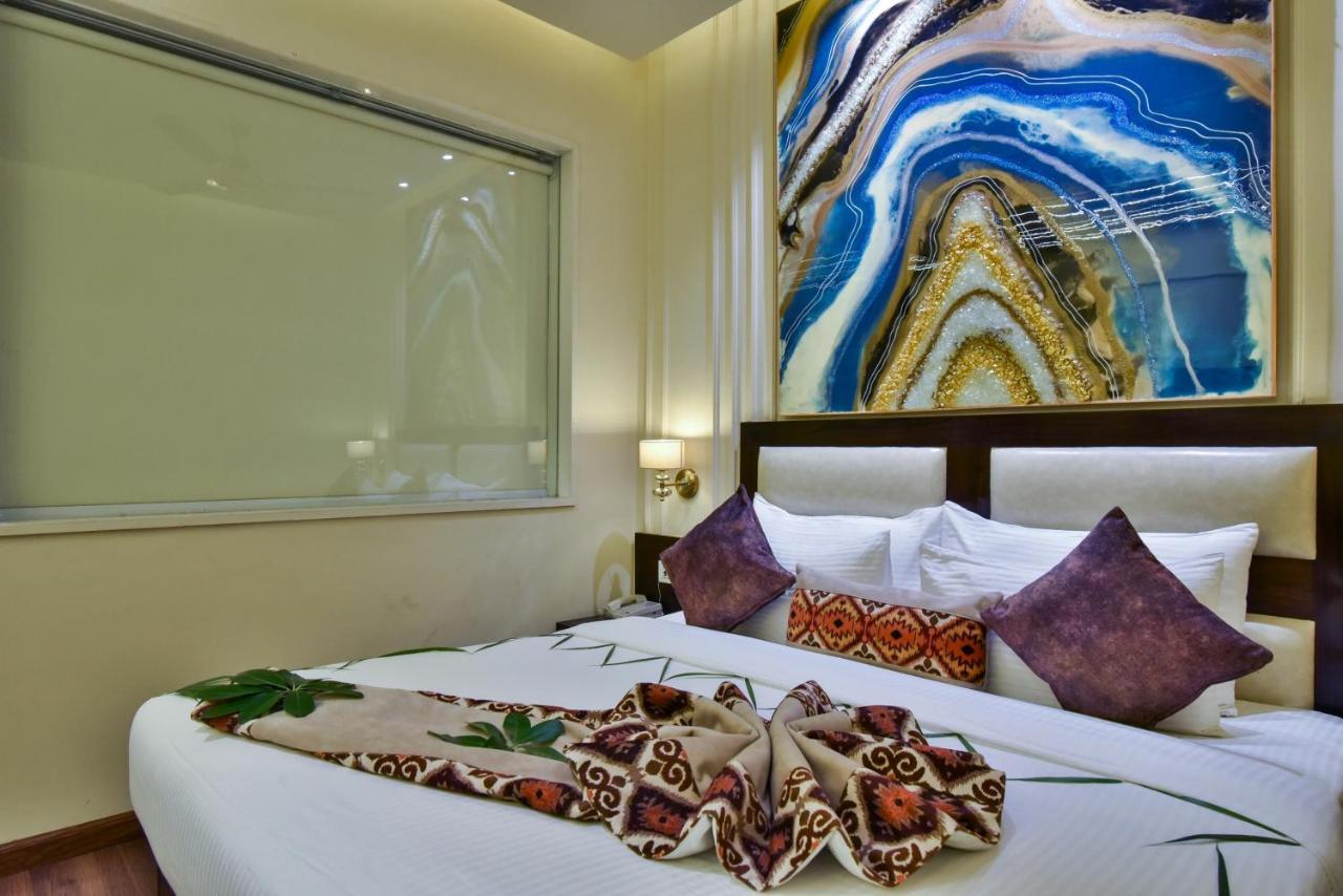 Hotel Br Grand With Nimo Club Amritsar -5 Mint From Golden Temple Екстериор снимка